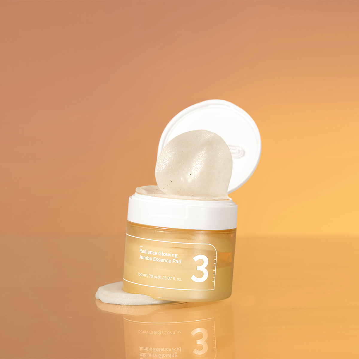 No.3 Radiance Glowing Jumbo Essence Pad
